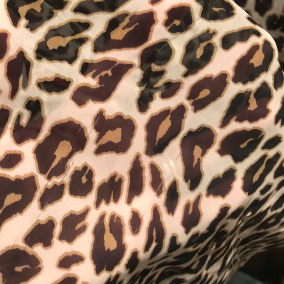 Top - Picture 4 of 5